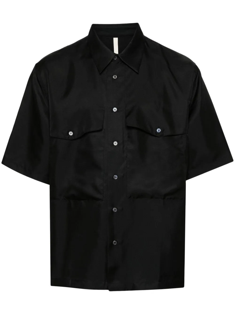 Camicia con collo classico in nero - uomo