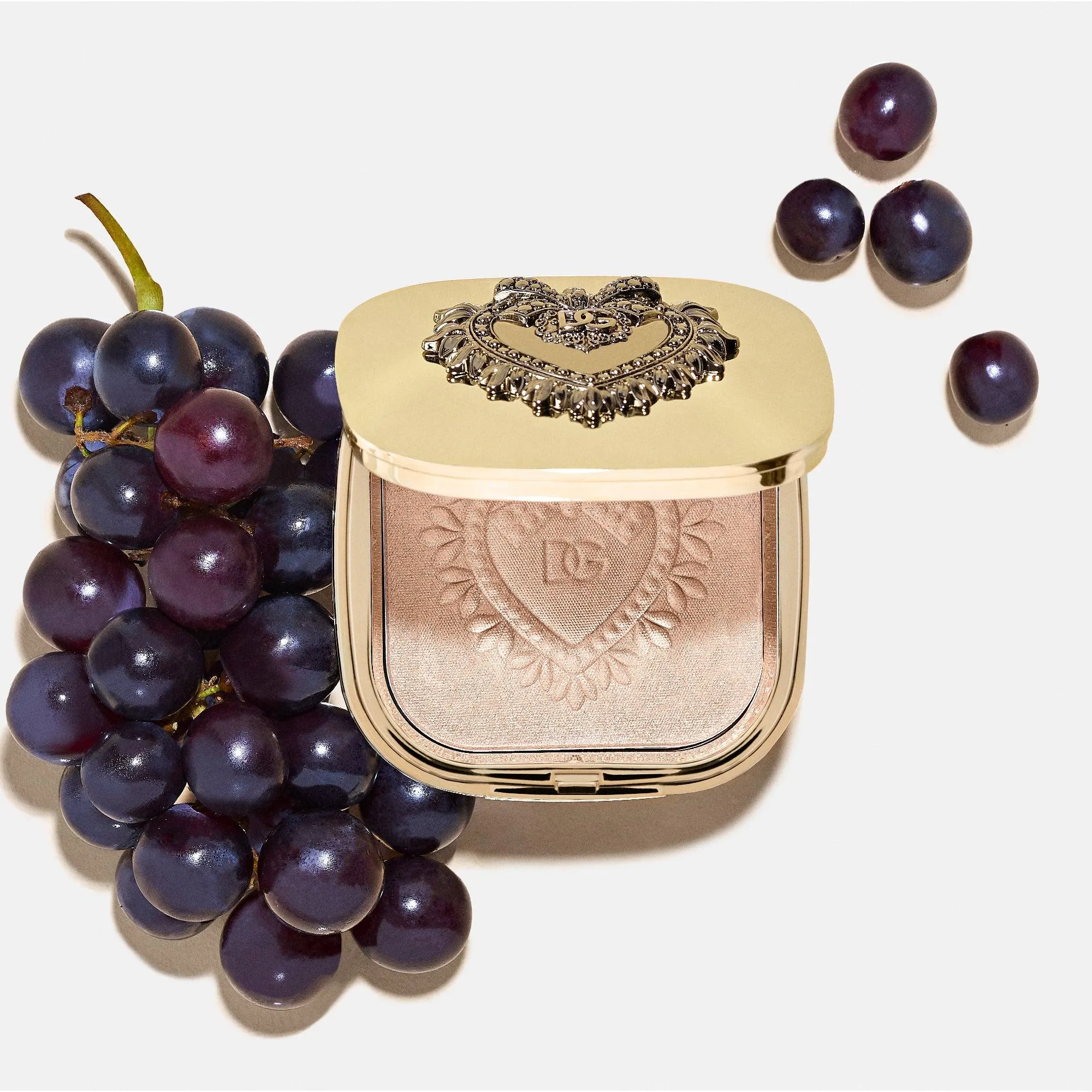 Devotion Everlift Luminizer Cipria illuminante arricchita con oli
