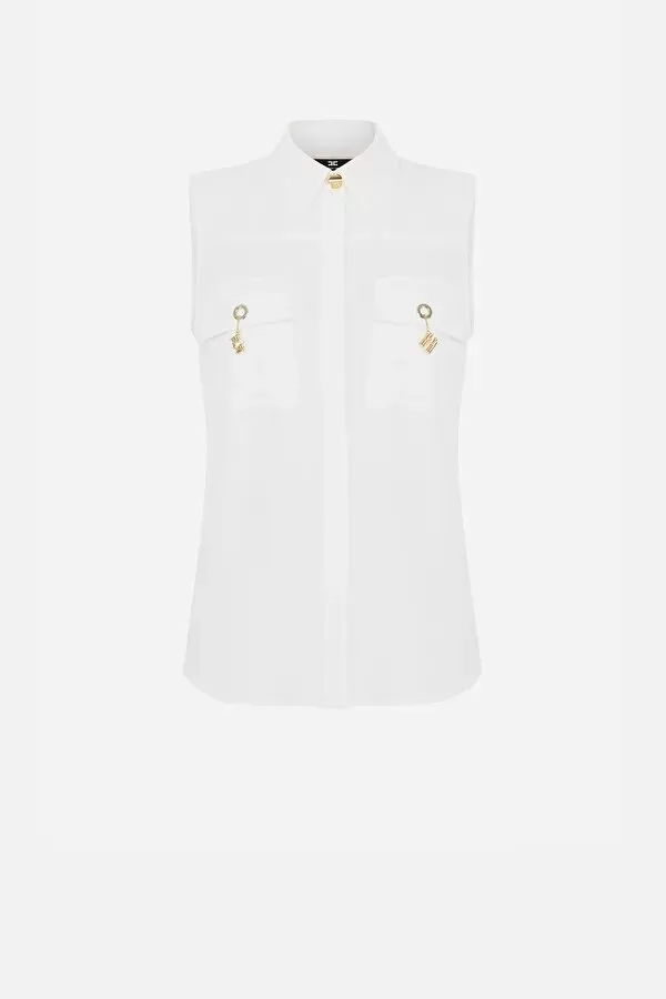 ELISABETTA FRANCHI Camicia smanicata con accessorio charm