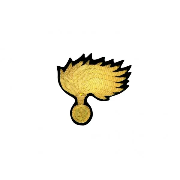 Fiamme ricamate berretto CC oro-arg. 13 punte