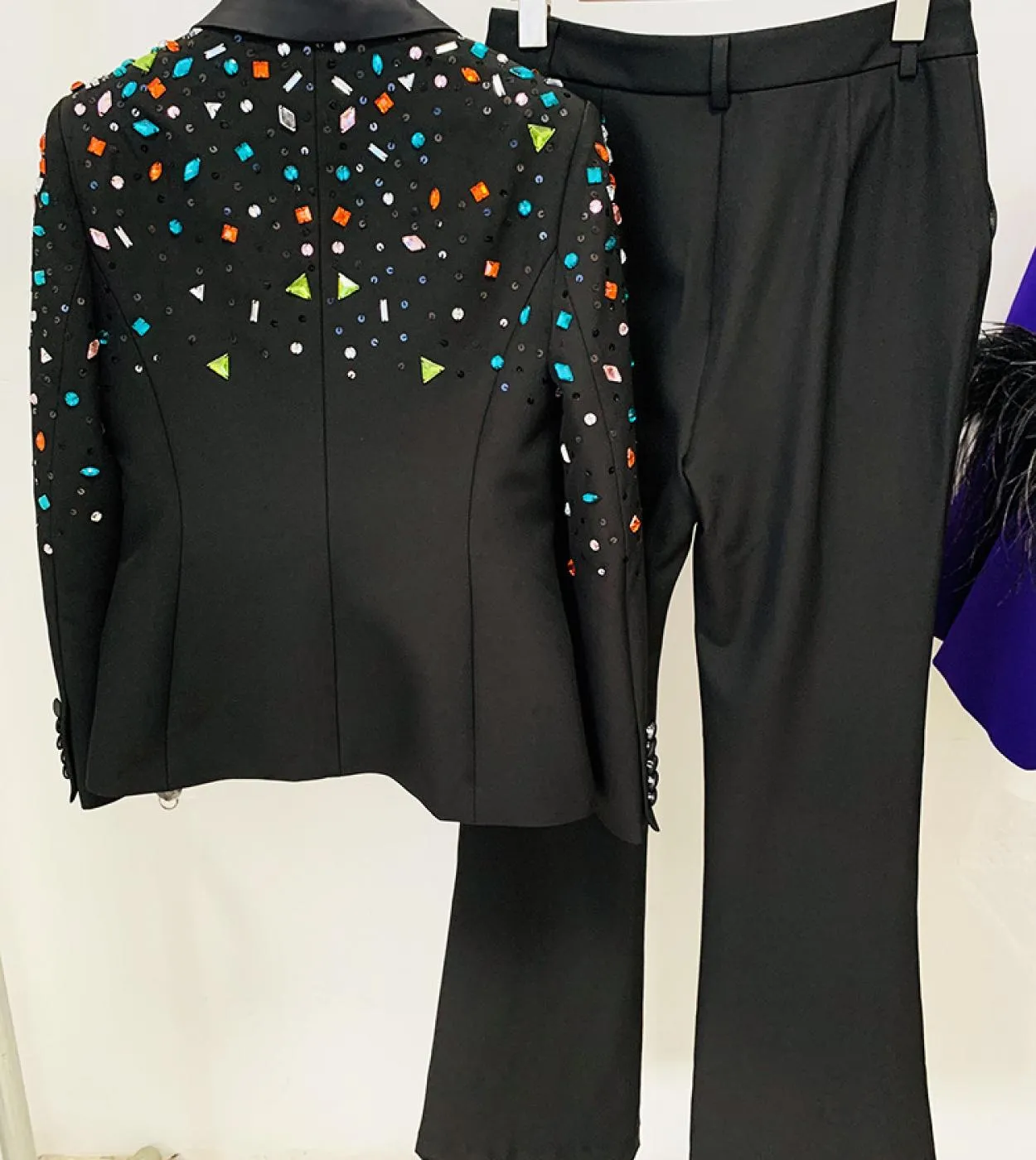 Pantalone nero da donna con perline di colore diamante paillettes moda elegante set a due pezzi pantaloni a zampa di elefante se